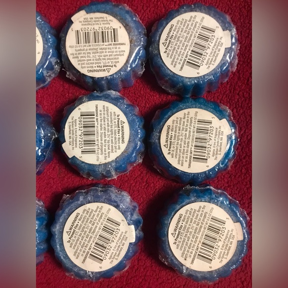 9- Blue November Rain Wax Tarts Yankee Candle RARE HTF - Picture 6 of 6